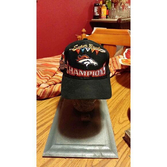 Sandiego Charger's Super bowl snapback - Picture 1 of 6